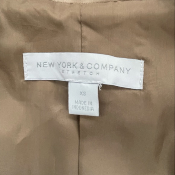 New York & Company Vest - XS - Picture 4 of 5